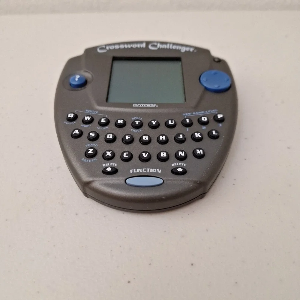 Vintage RADICA CROSSWORD CHALLENGER HANDHELD GAME - BATTERY OPERATED **Tested**